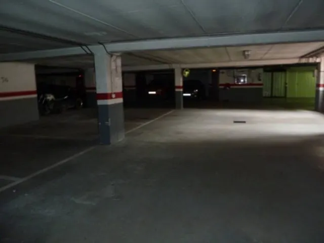 VENTA DE PLAZA DE GARAJE — 8