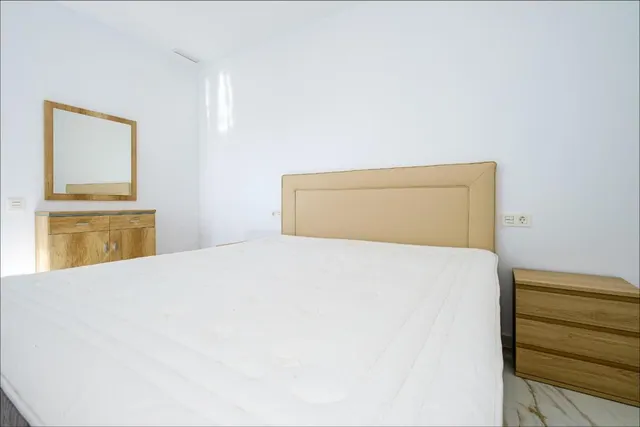 Apartamento 4 habitaciones 153m² en venta - Estacion de autobuses — 26