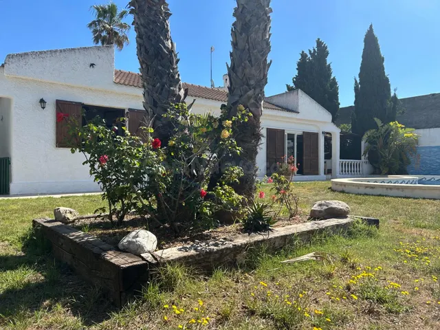 CHALET INDEPENDIENTE CON PISCINA, GARAJE Y ANEXO EN LA POPUL - foto 4