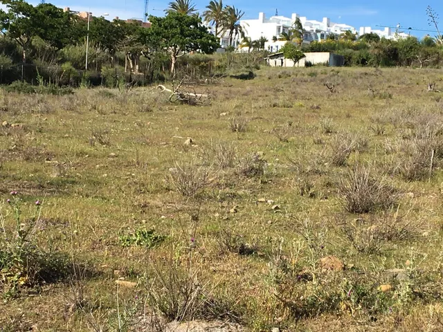Parcela 200m² en venta - Costa Del Sol - foto 4