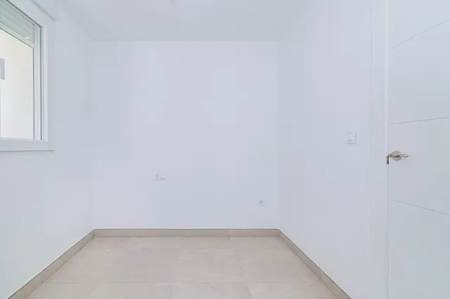 Piso nuevo a estrenar, muy luminoso en Atarfe — 13