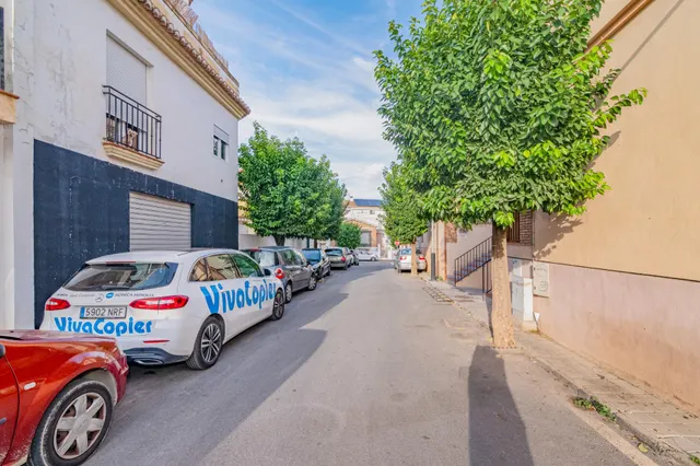 OPORTUNIDAD EN VENTA DE CASA ADOSADA DE 3 DORMITORIOS EN VEGAS DEL GENIL — 44