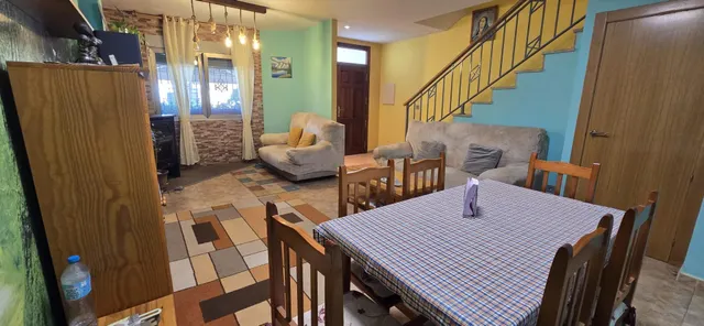 Dúplex de 4 dormitorios, 3 baños, garaje privado y placas solares en el mirador – San Javier — 3