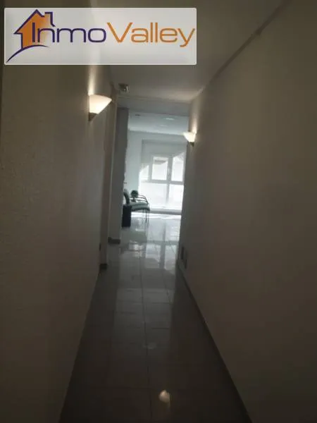 ANTIGUA CONSULTA MEDICA EN ALQUILER — 21