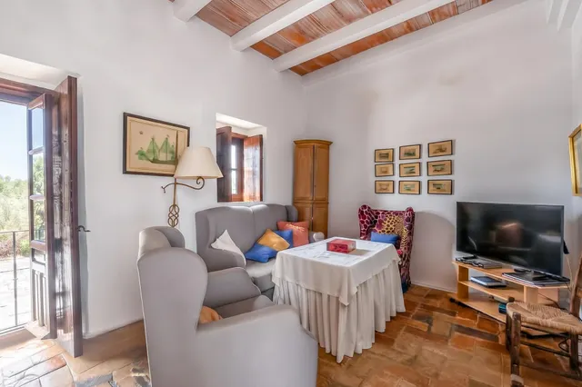 Casa Independiente en pleno Casco Antiguo. — 35