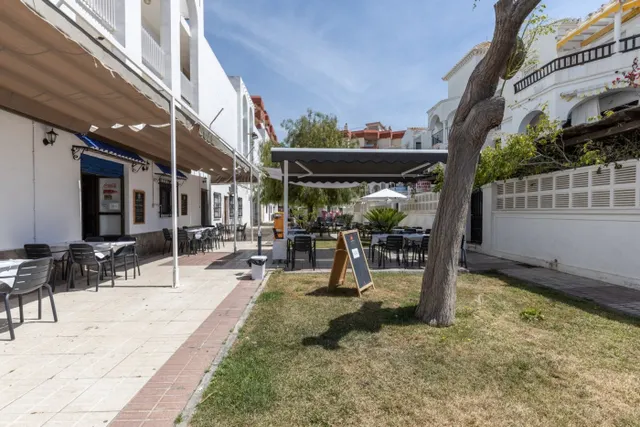 Restaurante en venta en Calahonda - foto 4