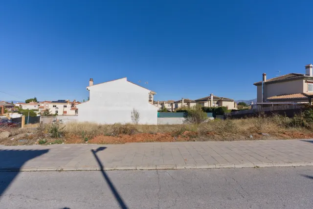 PARCELA URBANA DE 560m2 EN OTURA. - foto 4