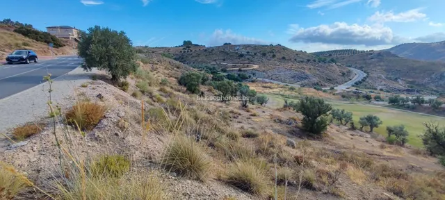 Venta de parcela en Antequera Golf, Málaga, Costa del Sol - foto 5