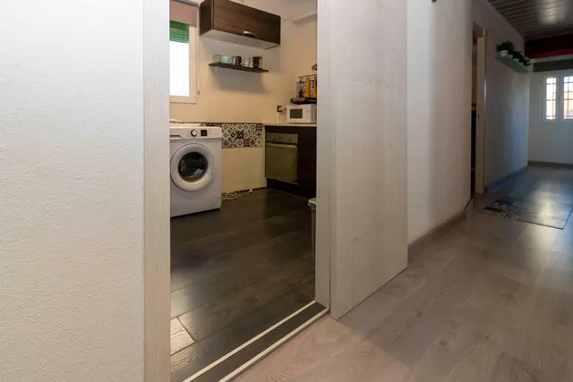 PISO CON ENCANTO EN EL CASCO ANTIGUO — 18