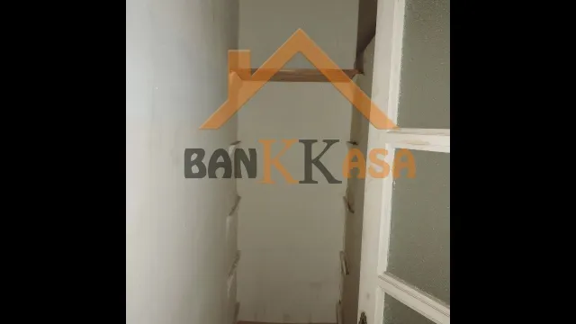 SE VENDE CASA ANTIGUA EN BERJA ZONA MERCADO DE ABASTOS — 10