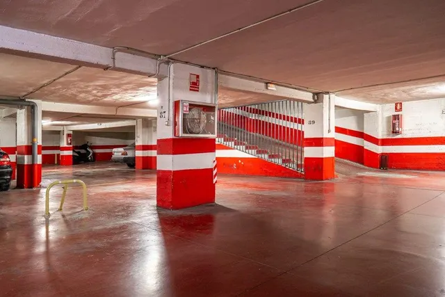 3 plazas de garaje juntas en calle Pedro Antonio de Alarcón — 14