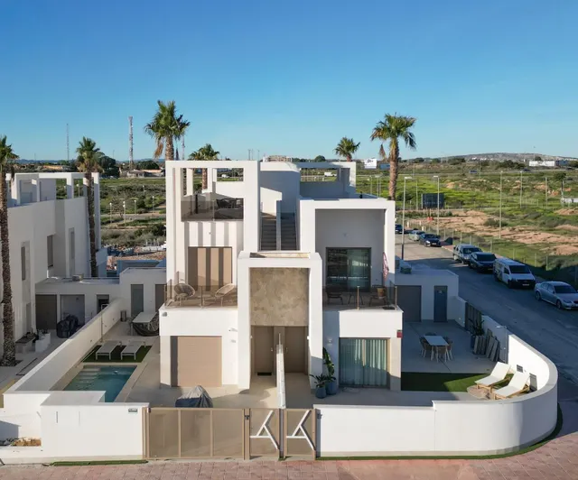 Villas de nueva construcción con piscina privada en Serena Golf-Los Alcázares — 23