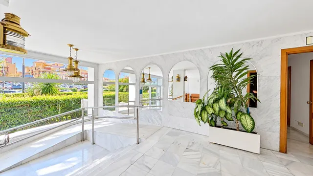Exclusivo piso todo exterior en Laguna Beach, Torrox — 50