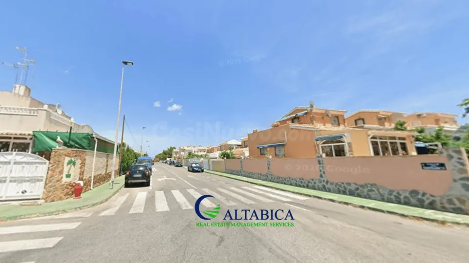 Casa-Chalet en Venta en Torrevieja Alicante