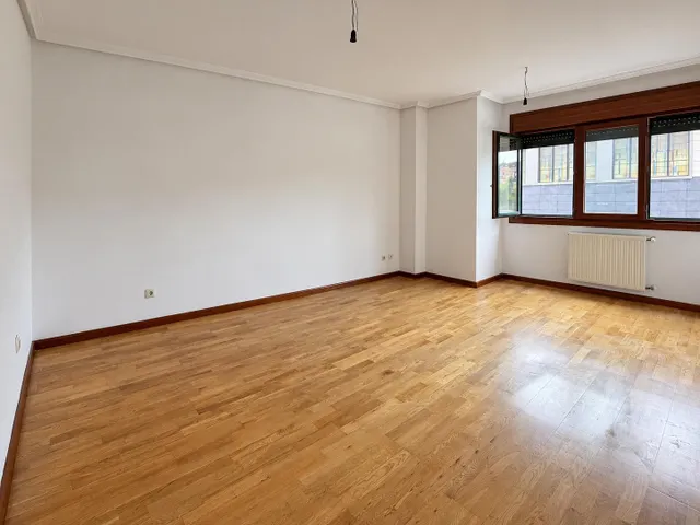 ¡a estrenar! dos dormitorios, terraza, garaje y trastero en Oviedo — 40