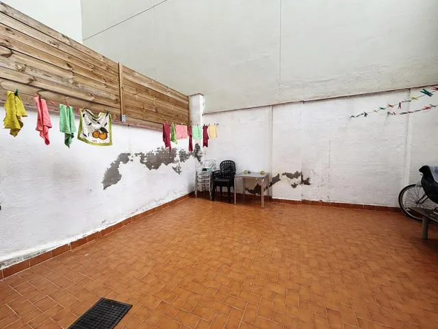 Planta Baja en Sants, Barcelona - foto 2