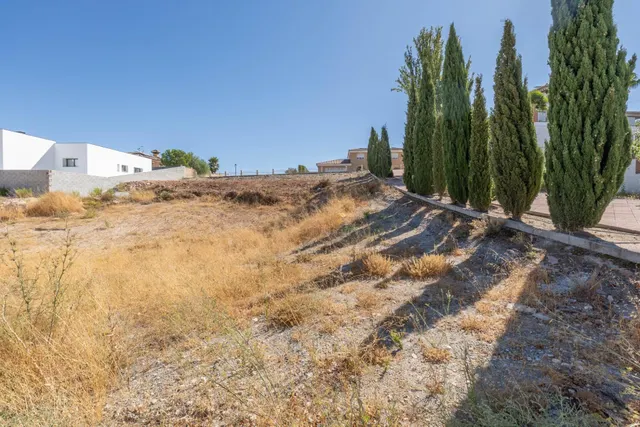 ¡¡ Solar Urbano con proyecto Básico !! — 7