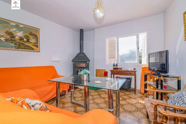 CASA EN OGIJARES — 50