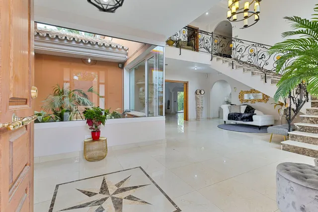 Chalet 6 habitaciones 658m² en venta - Centro — 8