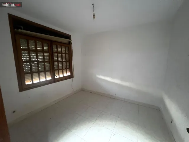 CASA ESQUINERA INDEPENDIENTE A REFORMAR - SEGUR DE CALAFELL — 10
