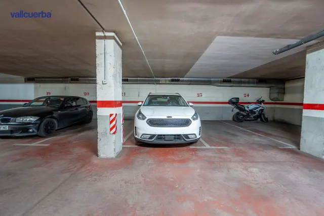 Gran piso y parking en Reus (països catalans) — 42