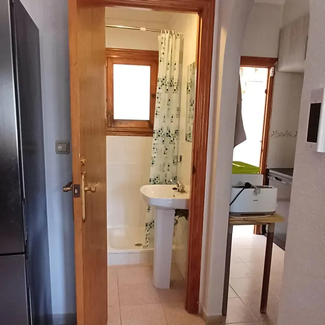 Amplia vivienda en urbanización con aparcamiento y piscina — 14
