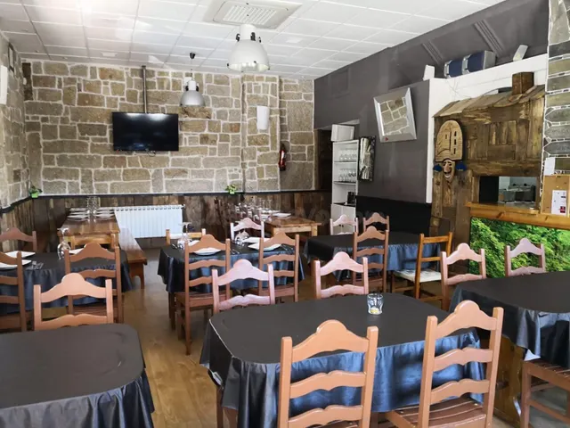 RESTAURANTE - BRASERÍA EN ALQUILER EN VERÍN - foto 2