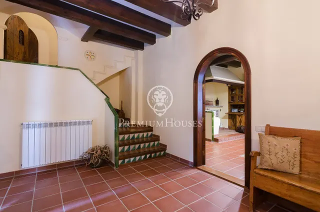 Masía céntrica en venta en Orrius, con negocio en funcionamiento (hostelería) — 20