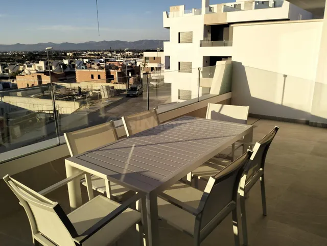 Moderno Piso en Benijofar — 2