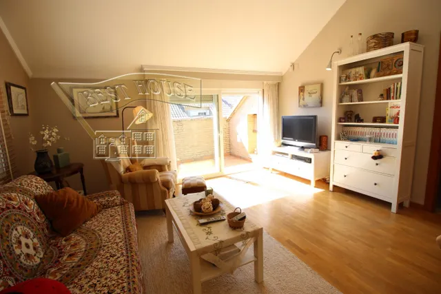 EXCLUSIVO CHALET ESQUINERO EN LA PATACONA — 47