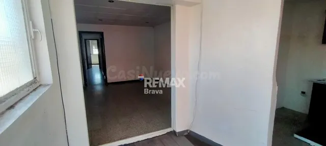 Oportunidad bancaria: Piso a reformar en la quinta planta, S