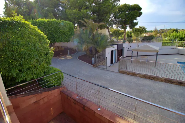 PRECIOSO Y ACOGEDOR CHALET EN PEÑA DE LAS ÁGUILAS — 50