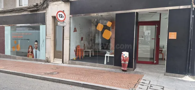 LOCAL COMERCIAL ESQUINA EN CENTRO - foto 2