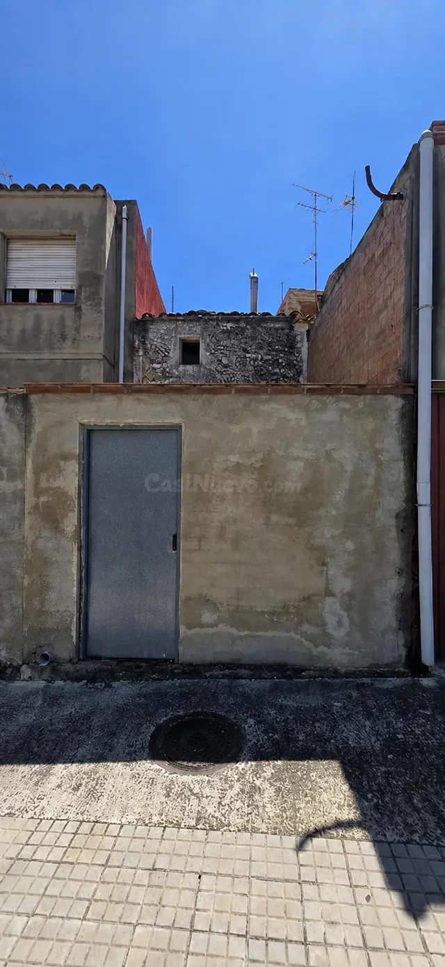 Casa de Pueblo para Reformar en el Centro de El Perelló - foto 4