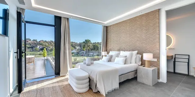 Chalet 5 habitaciones 354m² en venta - Paraiso-Barronal — 5
