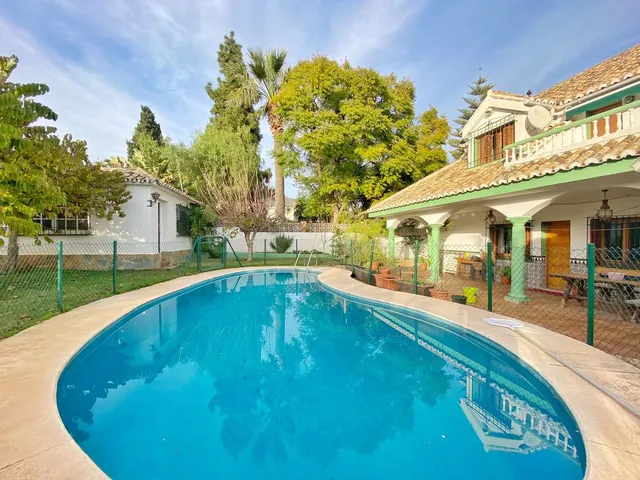 Chalet 5 habitaciones 475m² en venta - Marbella - foto 2