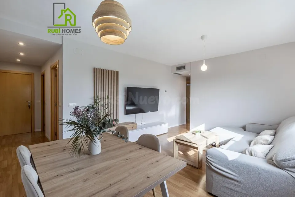 PISO EN VENTA - ALHENDÍN