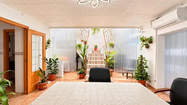 UNA CASA PARA VIVIRLA, DISFRUTARLA Y HACERLA TUYA EN BENIMODO — 12