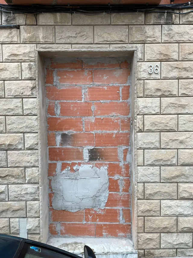 PIS EN VENDA A IGUALADA - POBLE SEC - foto 2
