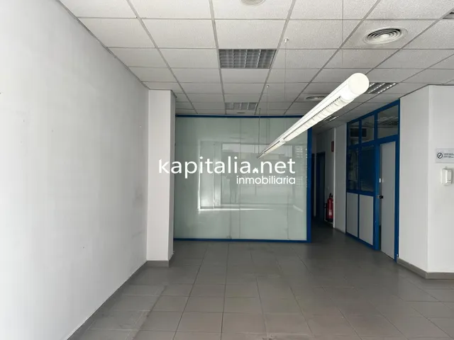 ALQUILER DE LOCAL COMERCIAL EN OTINYENT EN ZONA CÉNTRICA — 2