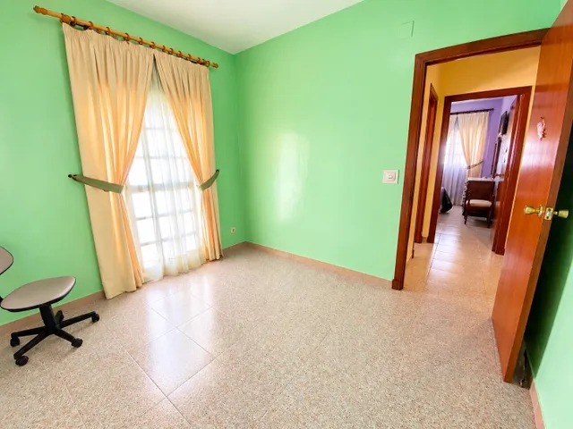 Amplio piso de 4 dormitorios con terraza en Calle San Antonio – Alcalá de los Gazules — 19
