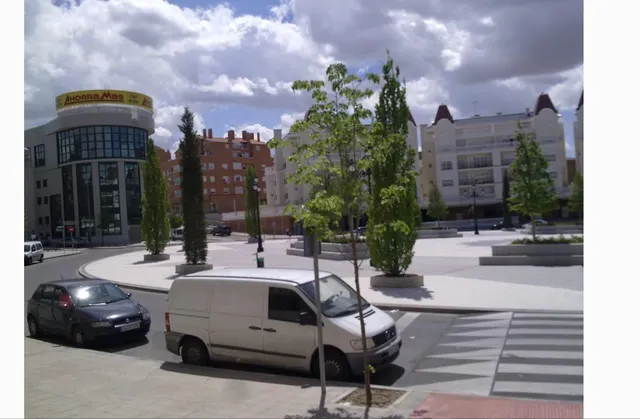 LOCAL COMERCIAL PARA MONTAR TU PROPIO NEGOCIO