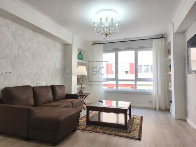 Apartamento con patio en Canido, Ferrol - foto 2