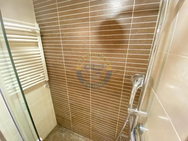 CÉNTRICO ESTUDIO AMUEBLADO DE 43 M2 CON TRASTERO. SÓLO SE PAGA LUZ — 18