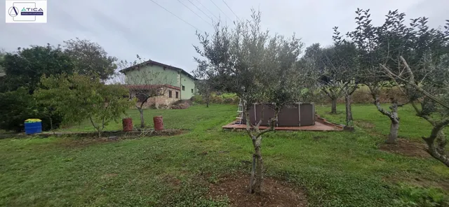 PROPIEDAD CON GRAN PARCELA URBANA, VARIAS construcciones Y FINCA RÚSTICA ANEXA — 36