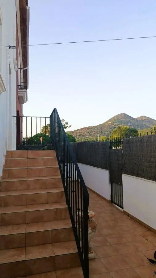 Casa semi adosada con encanto, garaje privado y amplia terraza en pleno corazón de Alcalalí — 22