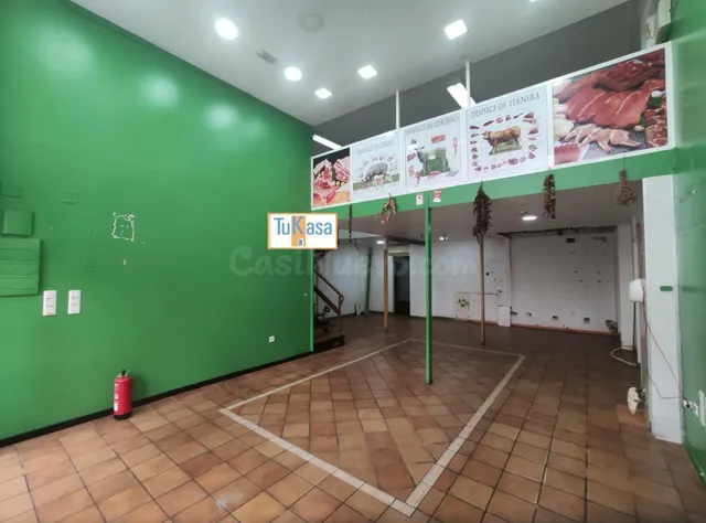 Local centrico acondicionado con 90 m2 en 2 plantas,gran esc - foto 3