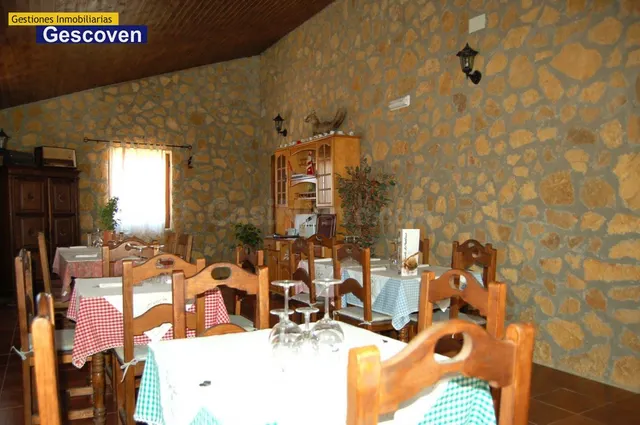 VENTA CHALET HOSTAL RESTAURANTE CON PARKING - foto 5