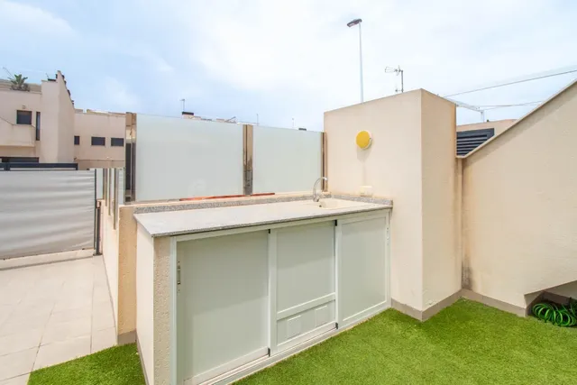 BUNGALOW DE 2 DORMITORIOS Y 2 BAÑOS EN SAN PEDRO DEL PINATAR (LO PAGAN) — 23