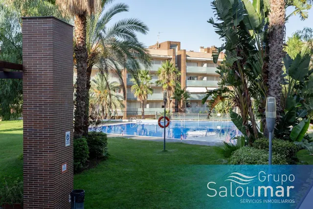 Atico de 2 dormitorios - SALOU - foto 5
